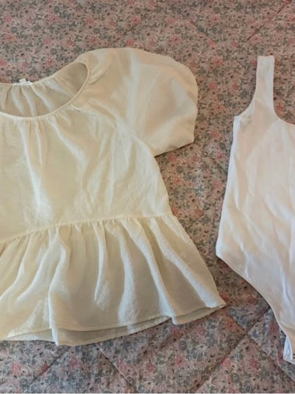 Abercrombie bodysuit Blu Pepper top